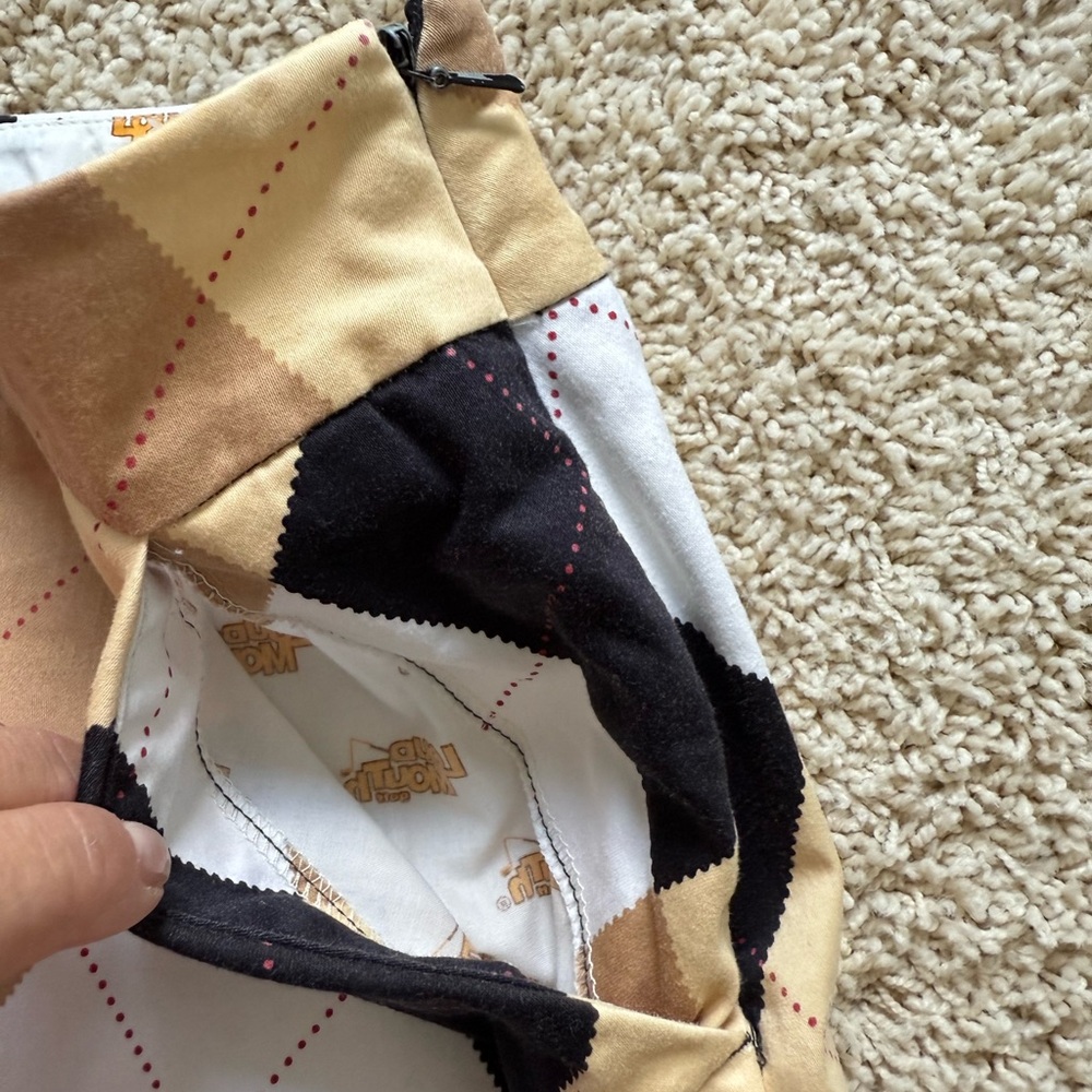 Loudmouth Golf Skort  Argyle Tan Black  White Size 6 - Picture 6 of 8